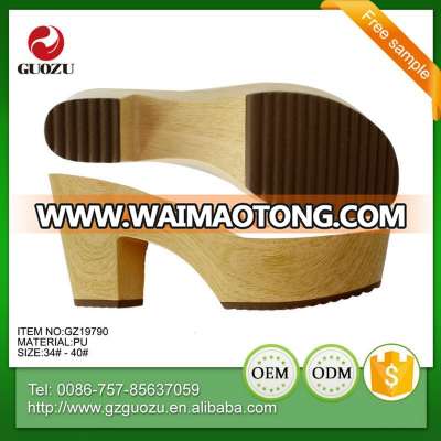 women wooden texture shoe sole design